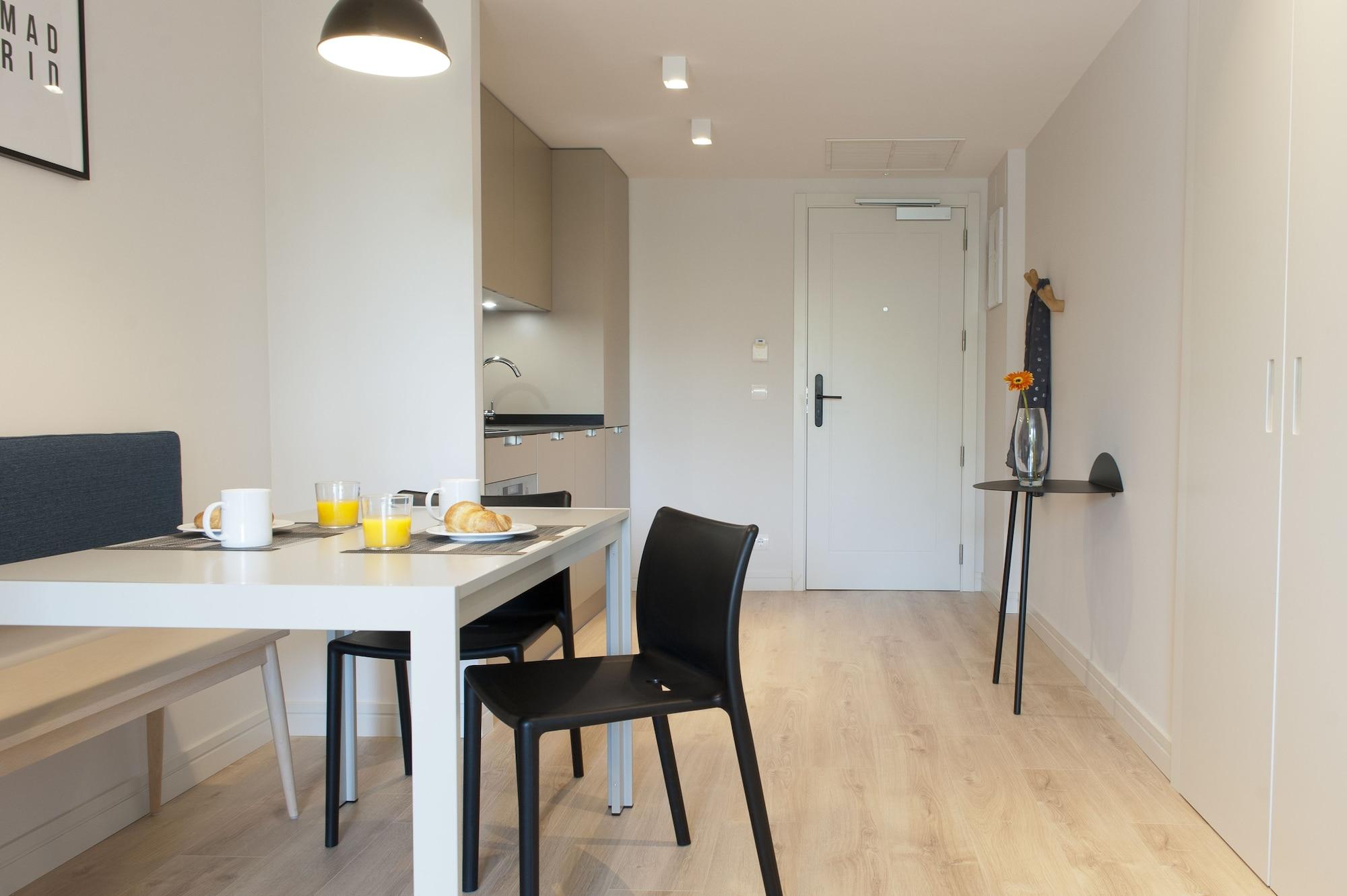 Mh Apartments Central Madrid Ngoại thất bức ảnh